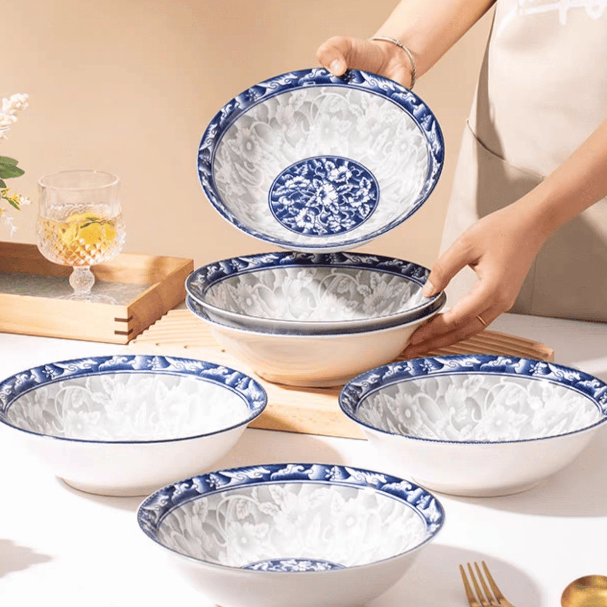 8 Inch White And Blue Porcelain Bowls Ceramic Noodle Bowl Large Soup Bowls Kitchen Food Serving Bowl